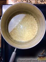 Фото приготовления рецепта: Овощной суп-пюре с перловой крупой, луком-пореем и шампиньонами - шаг №3
