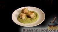 Фото приготовления рецепта: Картофельные крокеты с лососем и сливочным кремом из зелёного горошка - шаг №17