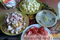 Фото приготовления рецепта: Рагу с картошкой, квашеной капустой и грибами (в духовке) - шаг №7