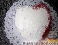 Фото приготовления рецепта: Торт "Красный бархат" - шаг №9