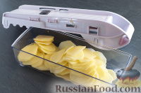 Фото приготовления рецепта: Картофельный гратен с грибами - шаг №6