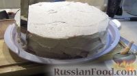 Фото приготовления рецепта: Домашний клюквенный торт - шаг №16