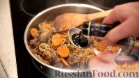 Фото приготовления рецепта: Куриная печень с луком и морковью - шаг №11