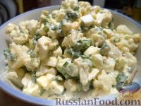 Фото к рецепту: Салат из цветной капусты и яиц