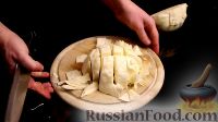 Фото приготовления рецепта: Суп с капустой, сосисками и картофелем - шаг №7