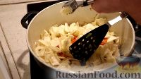 Фото приготовления рецепта: Суп с капустой, сосисками и картофелем - шаг №8