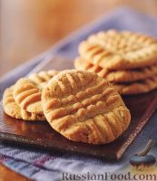 Фото к рецепту: Печенье с арахисовой пастой