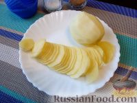 Фото приготовления рецепта: "Розы" из картофеля и бекона - шаг №2