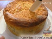 Фото приготовления рецепта: Заливной пирог (запеканка) с сыром фета - шаг №21