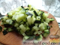 Фото приготовления рецепта: Салат "лилии" с языком - шаг №4