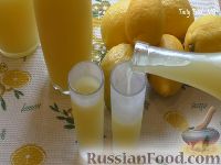 Фото приготовления рецепта: Лимончелло (сицилийский лимонный ликер) - шаг №17