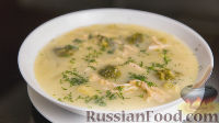 Фото к рецепту: Сырный суп с курицей и брокколи
