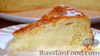 Фото к рецепту: Египетский пирог "Фытыр" с заварным кремом