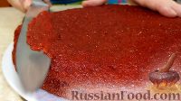 Фото приготовления рецепта: Торт "Красный бархат" - шаг №8