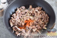 Фото приготовления рецепта: Куриные желудки, тушенные в соевом соусе - шаг №10