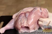 Фото приготовления рецепта: Курица, фаршированная блинами - шаг №3
