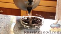 Фото приготовления рецепта: Торт "Настя" с черносливом и орехами - шаг №7