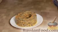 Фото приготовления рецепта: Салат "Довольный муж" (с печенью, грибами и сыром) - шаг №16