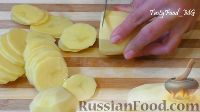Фото приготовления рецепта: Картофельная запеканка "Сытный ужин" с фаршем и грибами - шаг №6