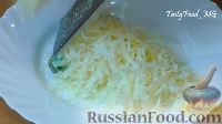 Фото приготовления рецепта: Картофельная запеканка "Сытный ужин" с фаршем и грибами - шаг №7