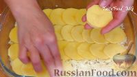 Фото приготовления рецепта: Картофельная запеканка "Сытный ужин" с фаршем и грибами - шаг №13