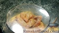 Фото приготовления рецепта: Куриные крылышки в горчично-соевом маринаде - шаг №5