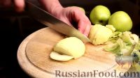 Фото приготовления рецепта: Простой яблочный пирог - шаг №8