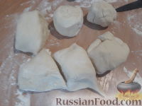 Фото приготовления рецепта: Лепешки с сыром сулугуни - шаг №6