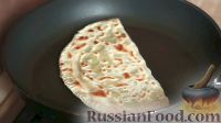 Фото приготовления рецепта: Кутабы (лепешки без дрожжей) с картофелем и тыквой - шаг №14