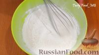 Фото приготовления рецепта: Бисквитные пирожные с масляным кремом - шаг №2
