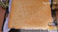 Фото приготовления рецепта: Бисквитные пирожные с масляным кремом - шаг №9