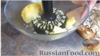 Фото приготовления рецепта: Лепешки на кефире, с картошкой и брынзой - шаг №5