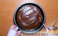 Фото приготовления рецепта: Постный шоколадный торт с вишней - шаг №3