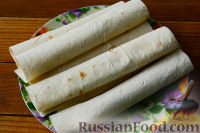 Фото приготовления рецепта: Трубочки из лаваша с сыром и яйцами - шаг №5