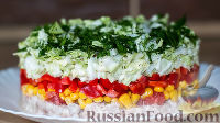 Фото к рецепту: Слоеный салат с курицей и грейпфрутом