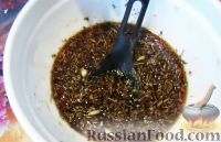 Фото приготовления рецепта: Фаршированная утка в медово-соевом маринаде, в рукаве - шаг №3