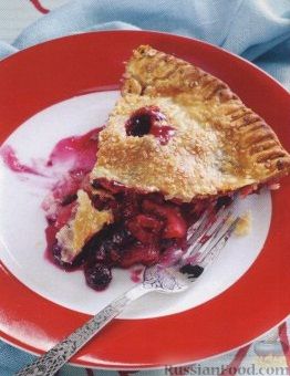 Рецепт Песочный пирог с ягодами, яблоками и ревнем