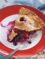 Фото к рецепту: Песочный пирог с ягодами, яблоками и ревнем