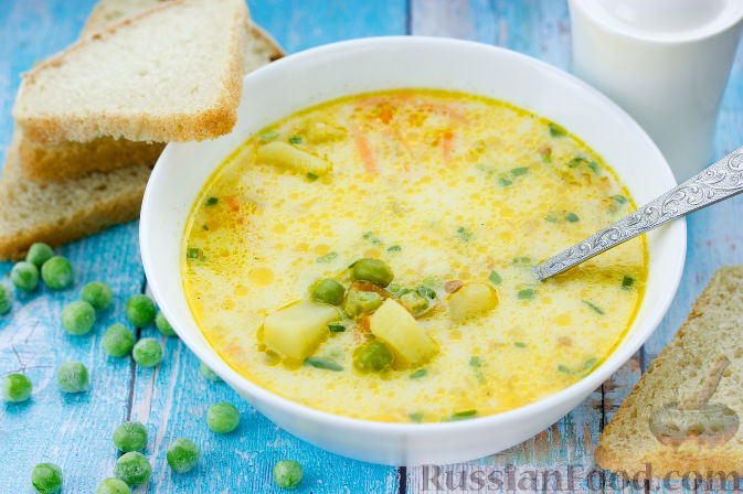 Домашний суп с капустой и зеленым горошком