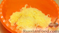 Фото приготовления рецепта: Картофельные драники с начинкой - шаг №7