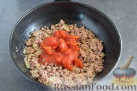 Фото приготовления рецепта: Макаронная запеканка с мясом и соусом бешамель - шаг №11