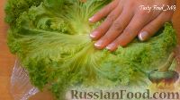 Фото приготовления рецепта: Слоеный салат "Грибная поляна" - шаг №14