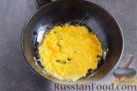 Фото приготовления рецепта: Рис с брокколи стир-фрай - шаг №7