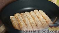 Фото приготовления рецепта: Закуска "Сырные палочки" из лаваша - шаг №8