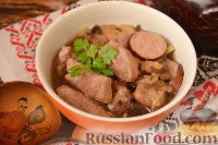 Фото к рецепту: Мачанка из свинины, с домашней колбасой