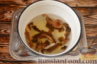 Фото приготовления рецепта: Мачанка из свинины, с домашней колбасой - шаг №2