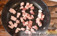Фото приготовления рецепта: Мачанка из свинины, с домашней колбасой - шаг №5