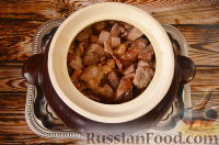 Фото приготовления рецепта: Мачанка из свинины, с домашней колбасой - шаг №10