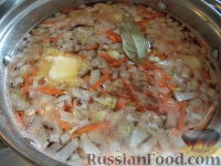 Фото приготовления рецепта: Гречневый суп - шаг №6