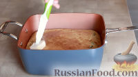 Фото приготовления рецепта: Заливной пирог с капустой - шаг №20